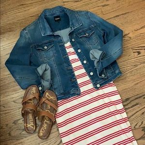 Lush Sleeveless Midi Dress